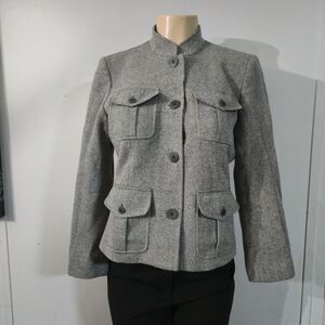 Chic Gray Women's Blazer